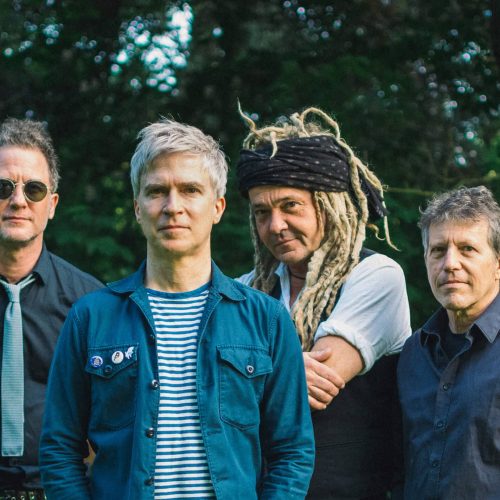 Concert-nada surf-6MIC4