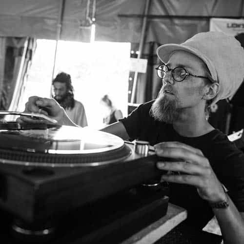 Lion'sDenSoundSystem_6MIC_web